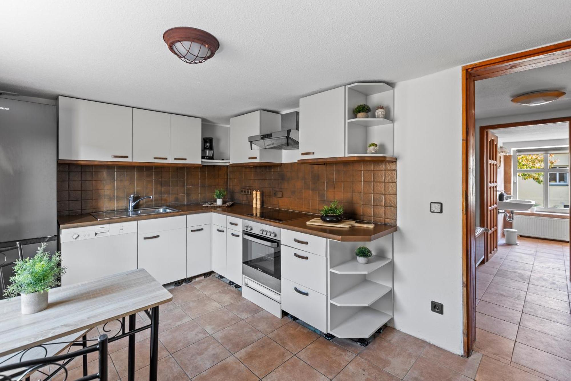 Sabina Monteurwohnung I 75 Zoll Tv I Kueche I Bad I Backofen I Trebbin Exterior foto